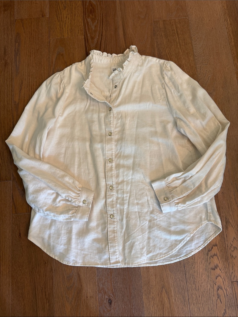 GAP Cream Ruffle-Neck Button Front Top - Picture 1 of 4